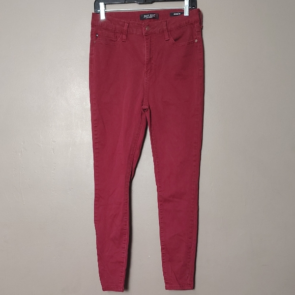 Judy Blue Denim - Judy Blue Burgundy Skinny Fit Jeans 11/30